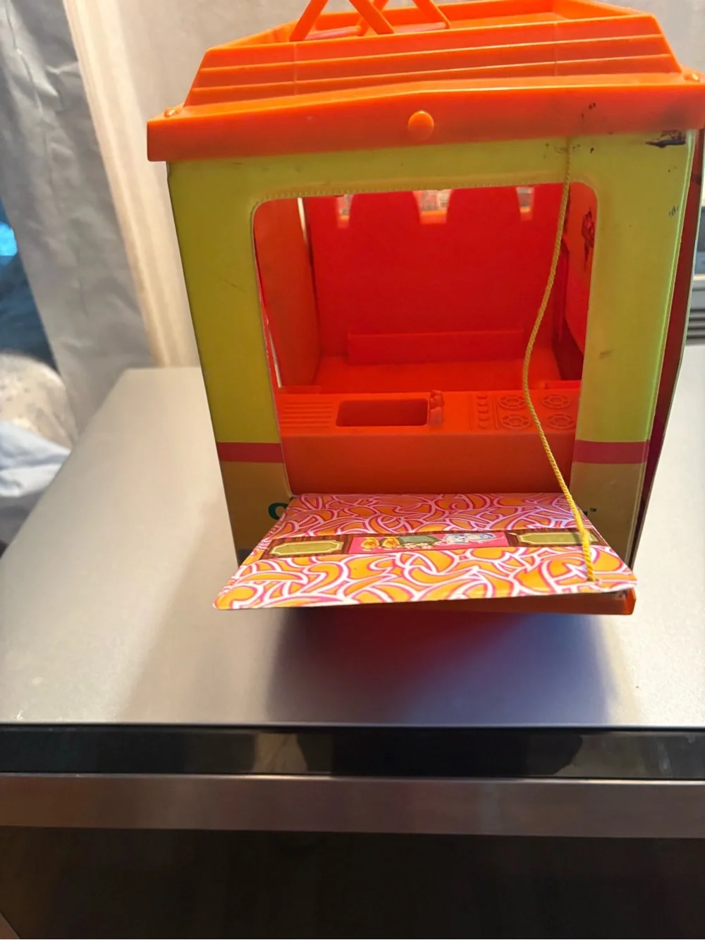 Barbie classic camper